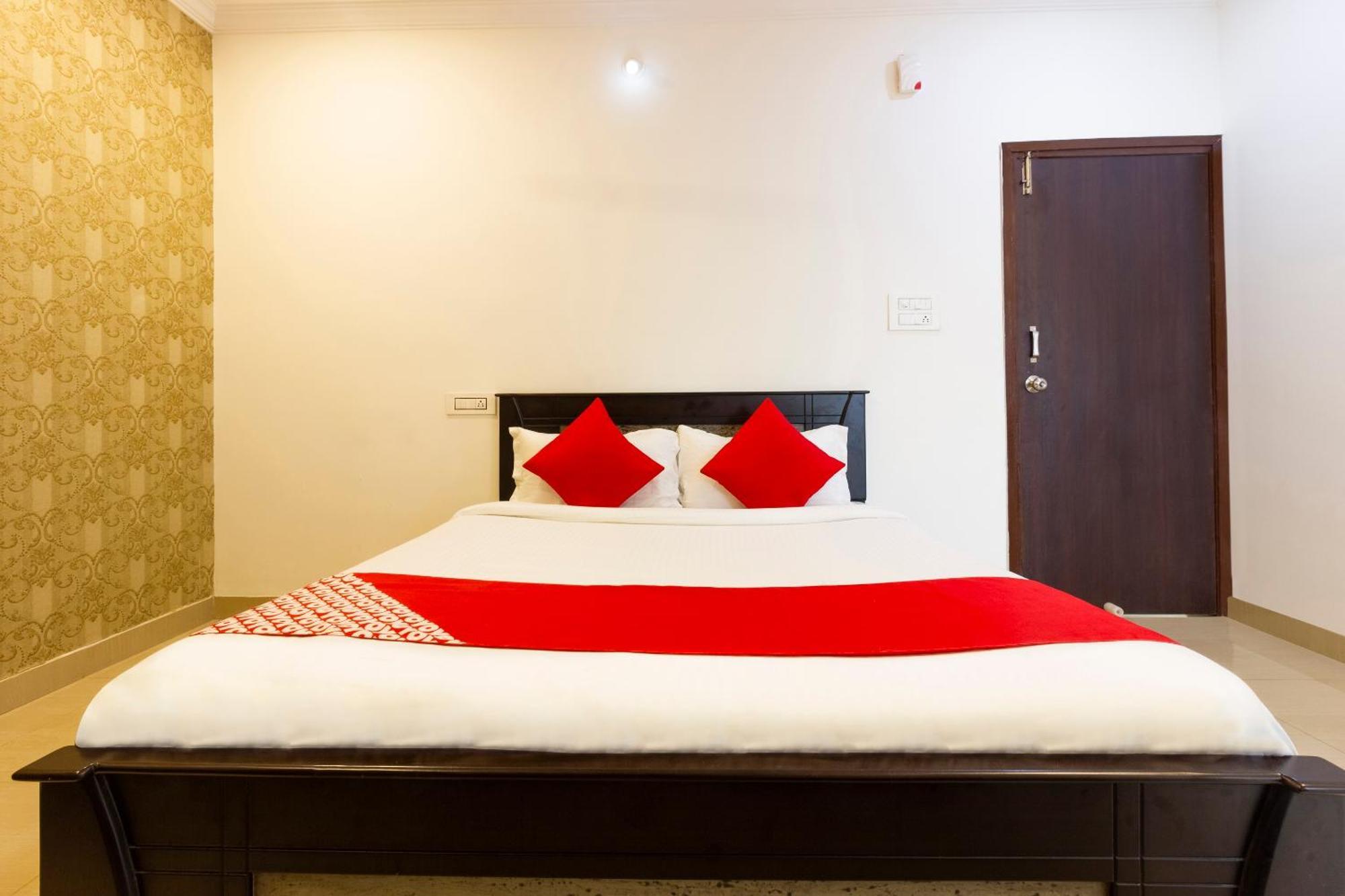 Hotel O Alpine Glow Heights Trimulgherry Екстер'єр фото