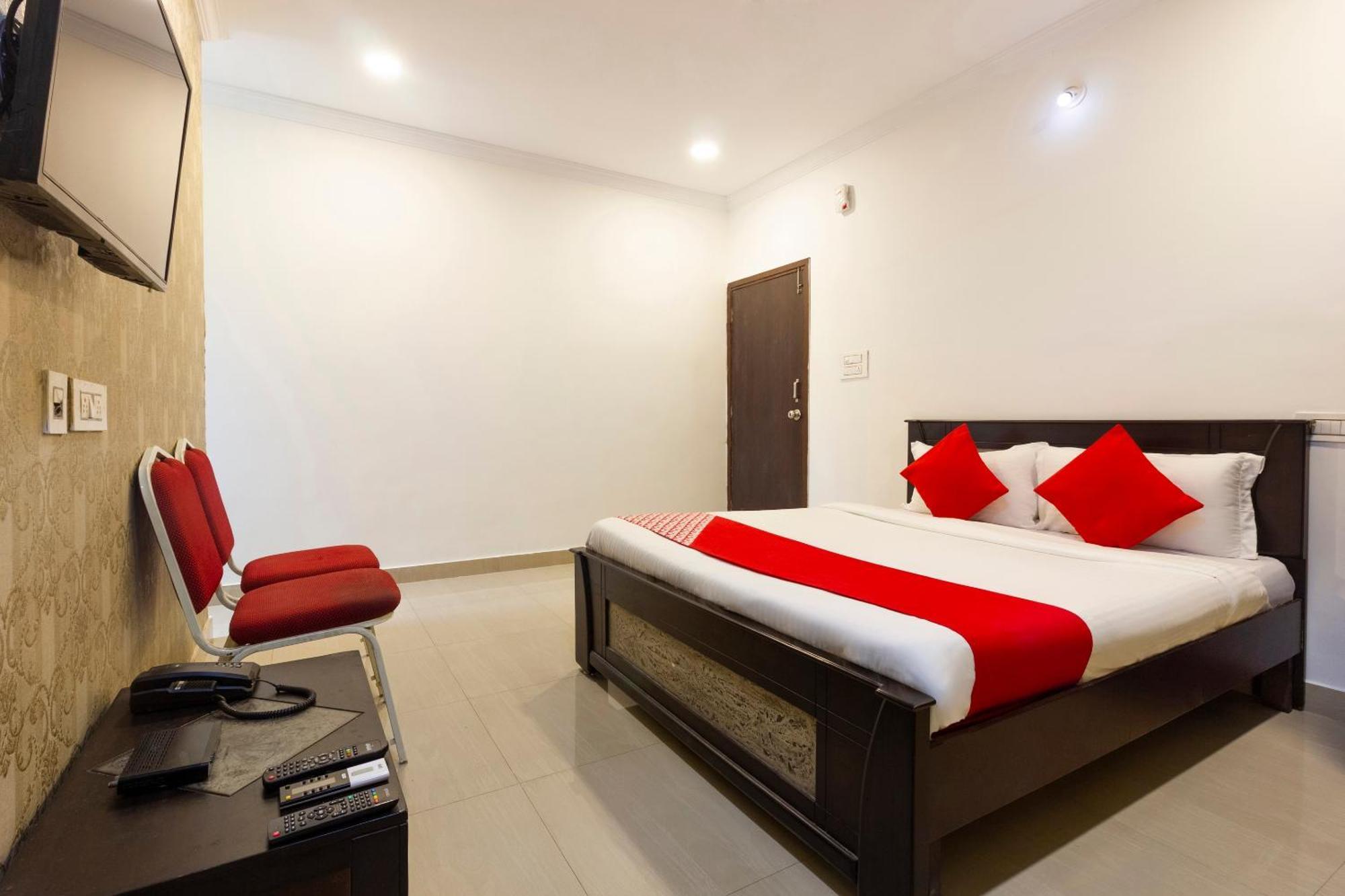 Hotel O Alpine Glow Heights Trimulgherry Екстер'єр фото