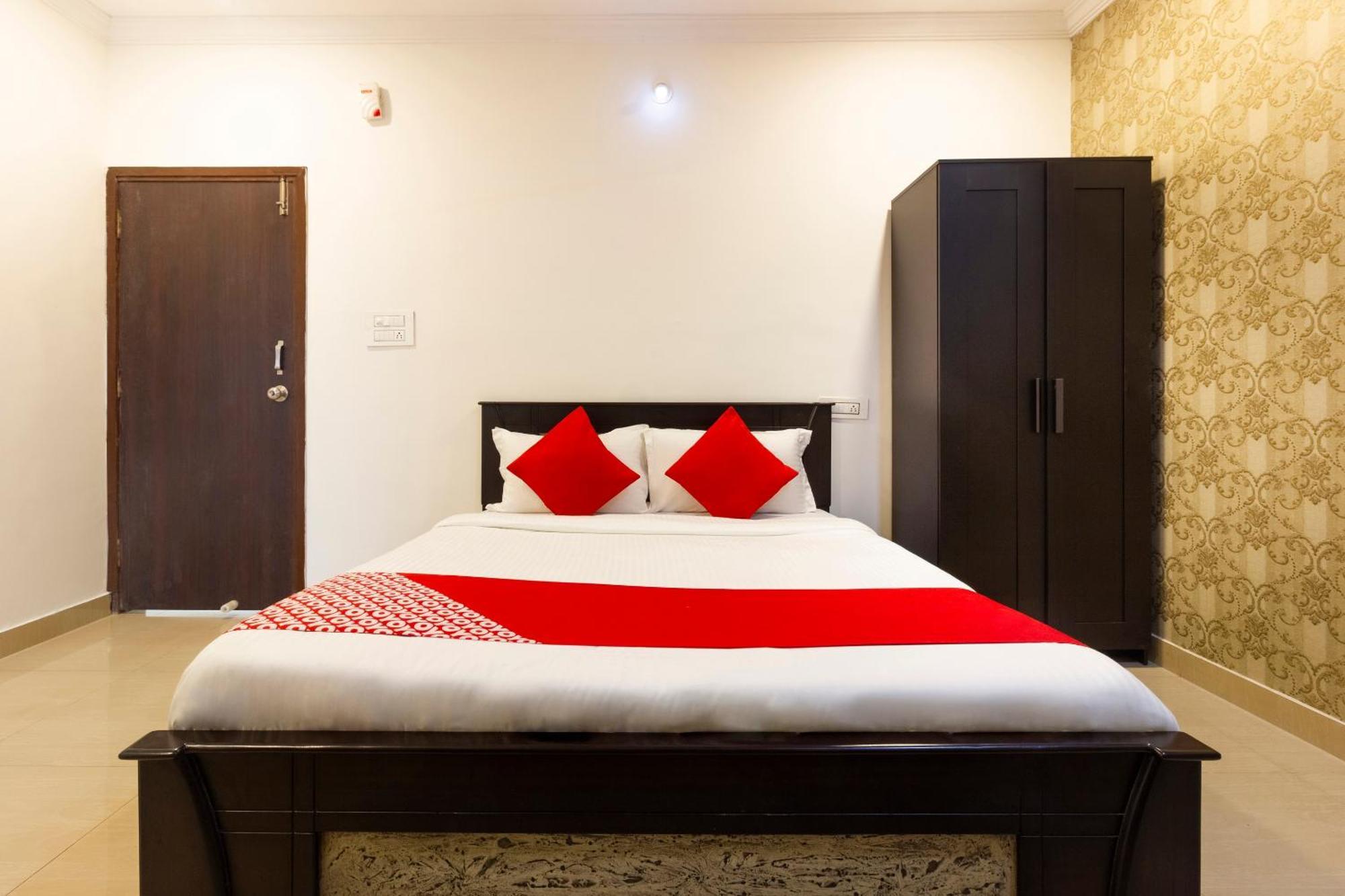 Hotel O Alpine Glow Heights Trimulgherry Екстер'єр фото